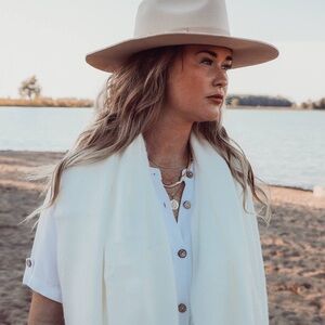 POKOLOKO Alpaca Artisanale Coconut Throw